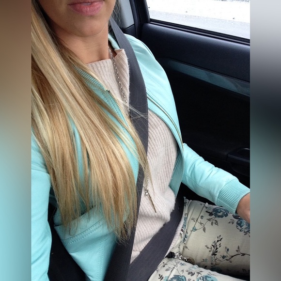 Guess by Marciano genuine leather bomber - Picture 8 of 8